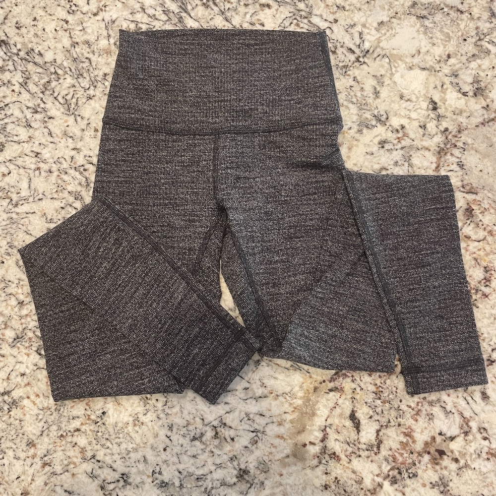 Wunder Under Luon Variegated Black Heather 2